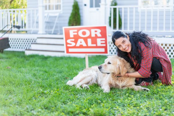 Selling a home with pets