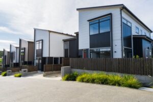 Residential vs commercial real estate | Ultimate Guide to Real Estate Investing