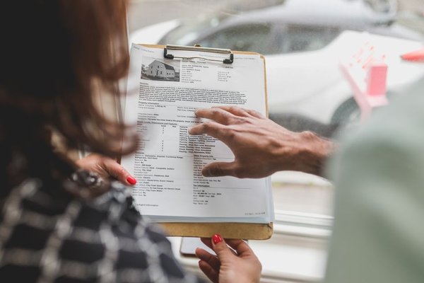 how to choose an estate agent